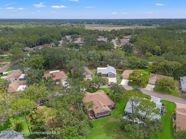 7143 Crown Oaks Drive, Spring Hill, FL 34606