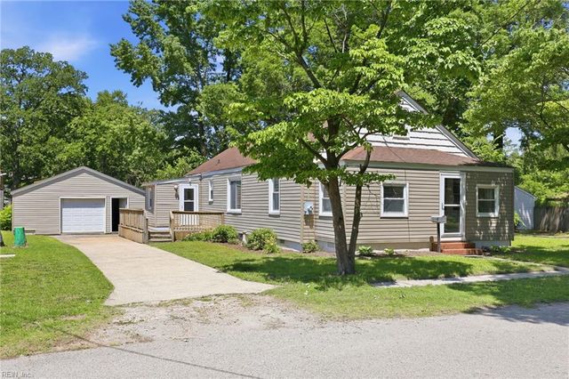 2906 Morrison PL, Chesapeake, VA 23324
