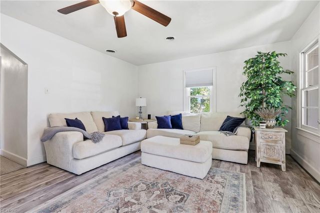 2906 Morrison PL, Chesapeake, VA 23324