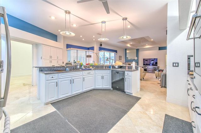 2809 BARRET AVENUE, Plant City, FL 33566