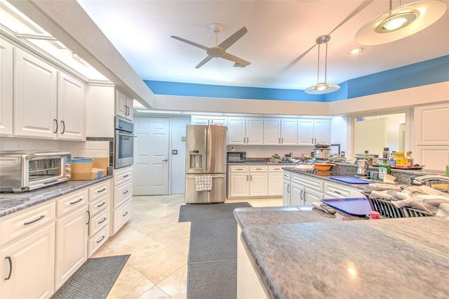 2809 BARRET AVENUE, Plant City, FL 33566