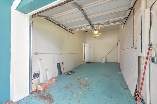 2809 BARRET AVENUE, Plant City, FL 33566