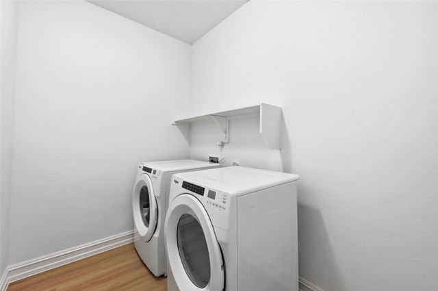 765 Brozgold Avenue, Midlothian, TX 76065