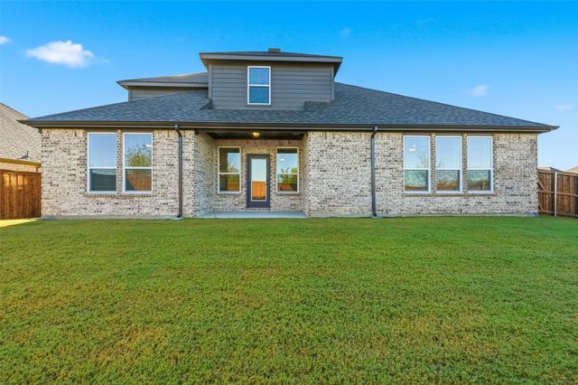 765 Brozgold Avenue, Midlothian, TX 76065