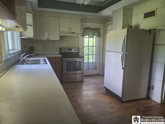 704 Jefferson Street, Jamestown, NY 14701