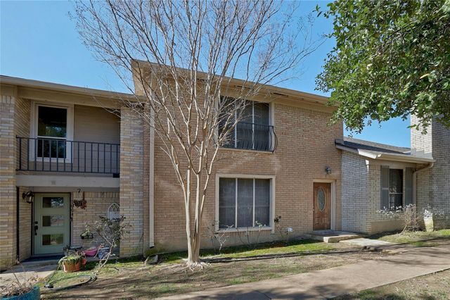 2002 Millay DR 118, Austin, TX 78752
