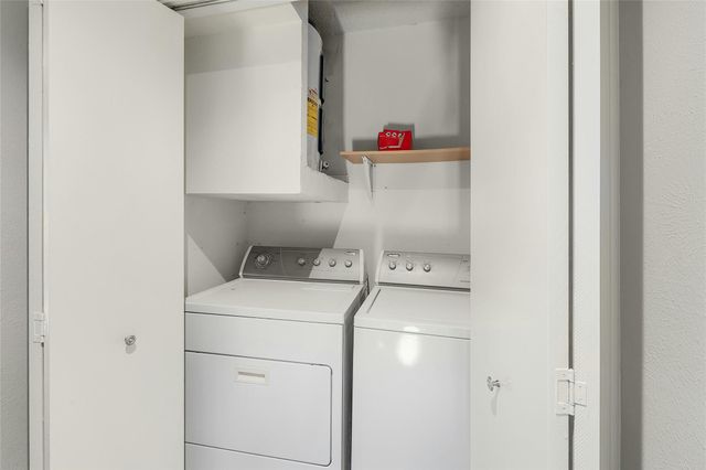 2002 Millay DR 118, Austin, TX 78752