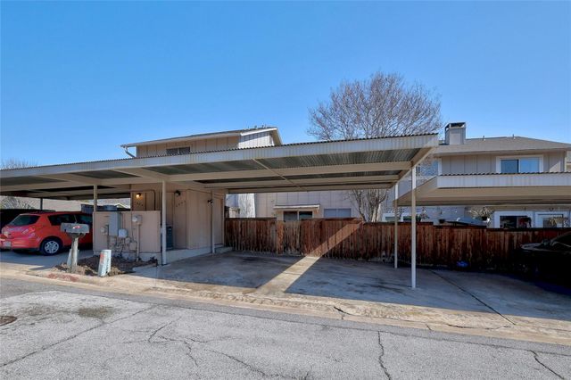 2002 Millay DR 118, Austin, TX 78752