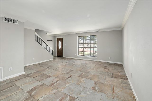 2002 Millay DR 118, Austin, TX 78752