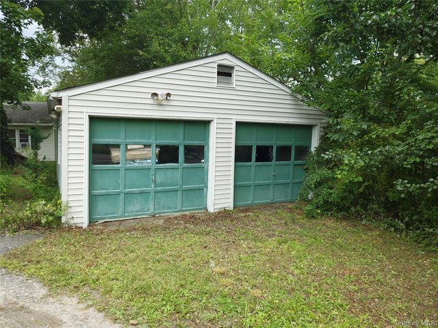 2220 Bruynswick Road, Wallkill, NY 12589