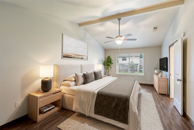 3912 Longstraw Drive, Fort Worth, TX 76137