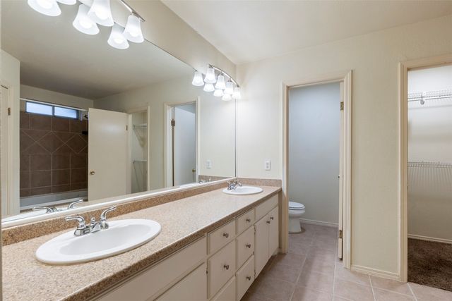 3912 Longstraw Drive, Fort Worth, TX 76137