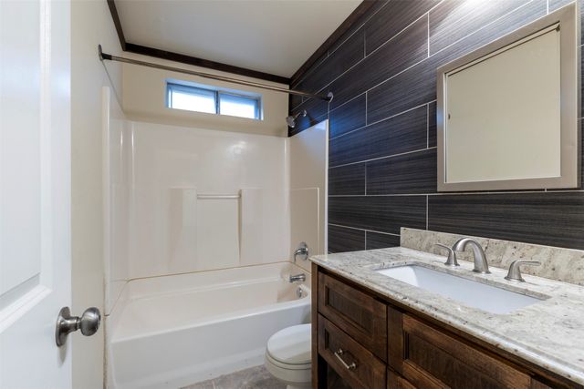 3912 Longstraw Drive, Fort Worth, TX 76137