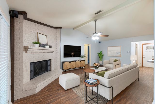 3912 Longstraw Drive, Fort Worth, TX 76137