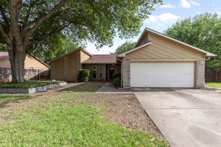 3912 Longstraw Drive, Fort Worth, TX 76137