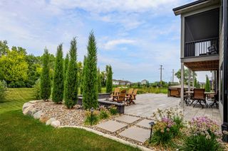10009 Hidden Valley Drive, Johnston, IA 50131