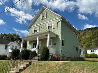 112 Clarence Street, Bradford City, PA 16701