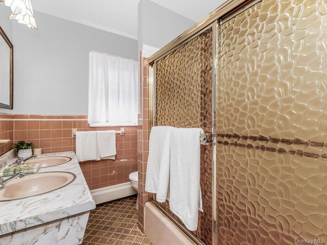 91 Edgecliff Terrace, Yonkers, NY 10705