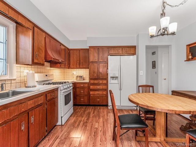 91 Edgecliff Terrace, Yonkers, NY 10705