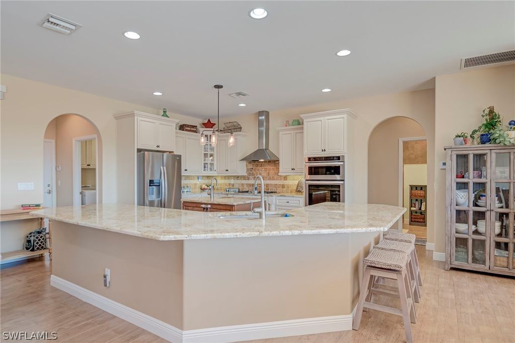 Image 13 of property listing at 1316 NE 20th ST, Cape Coral, FL 33909