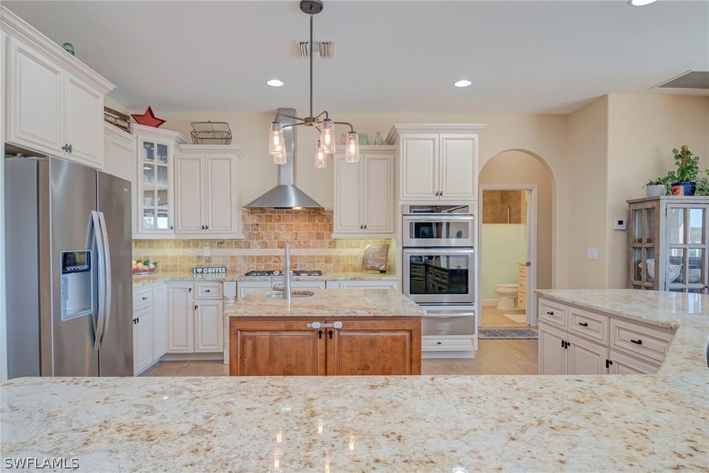 Image 18 of property listing at 1316 NE 20th ST, Cape Coral, FL 33909