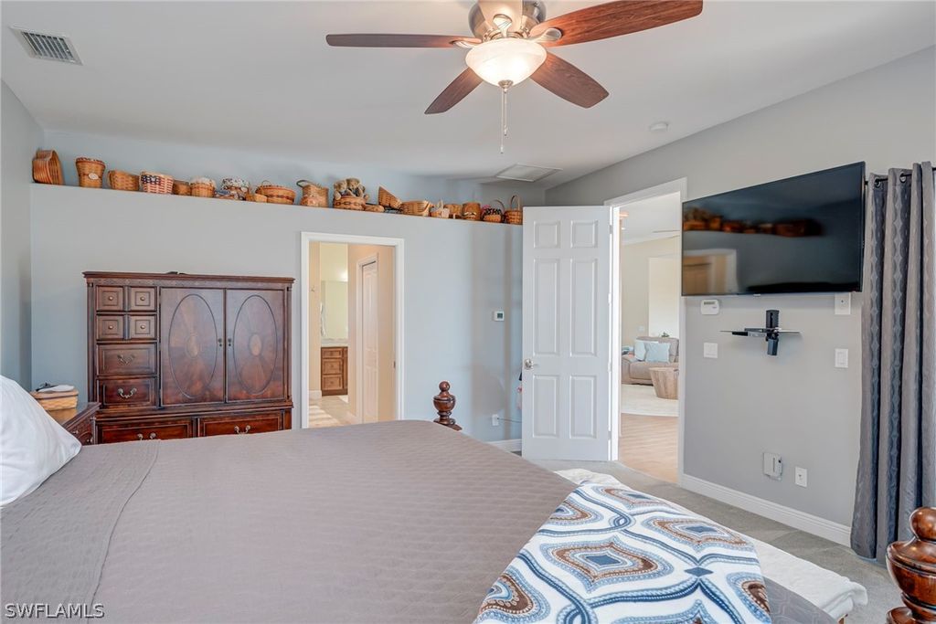 Image 22 of property listing at 1316 NE 20th ST, Cape Coral, FL 33909