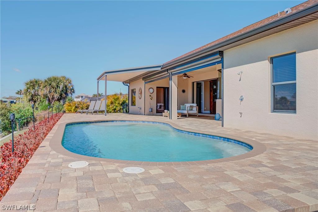 Image 35 of property listing at 1316 NE 20th ST, Cape Coral, FL 33909