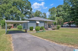 201 LAKELAND AVENUE, Hueytown, AL 35023