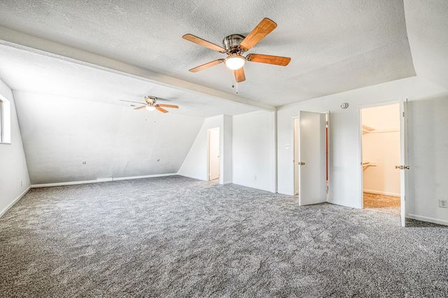 823 E University Avenue, Fresno, CA 93704