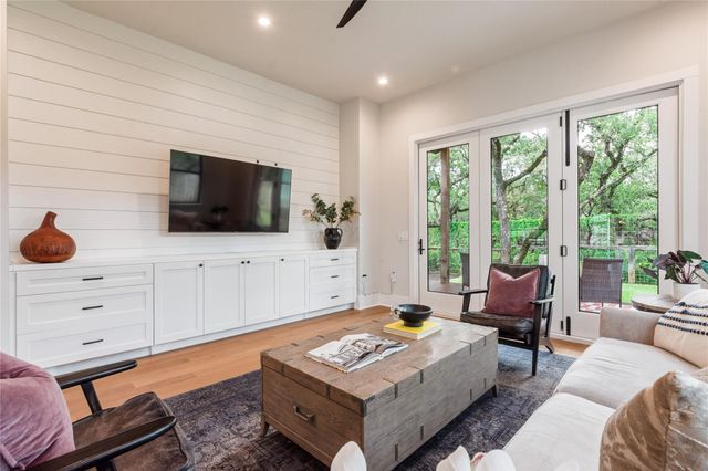 3210 Cupid DR, Austin, TX 78735