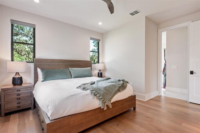 3210 Cupid DR, Austin, TX 78735