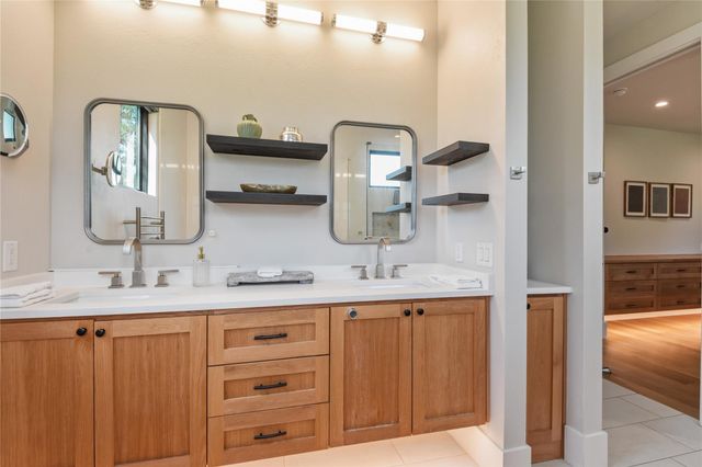 3210 Cupid DR, Austin, TX 78735