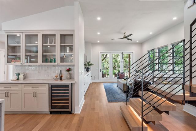 3210 Cupid DR, Austin, TX 78735