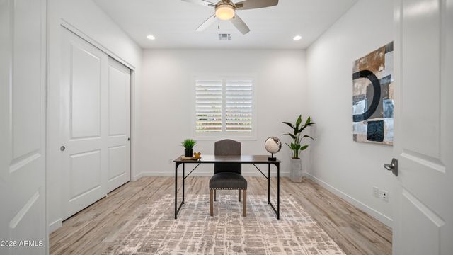 5636 E SAYAN Street, Mesa, AZ 85215