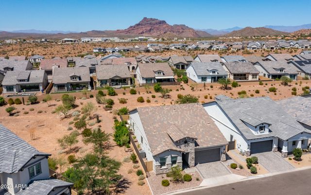 5636 E SAYAN Street, Mesa, AZ 85215