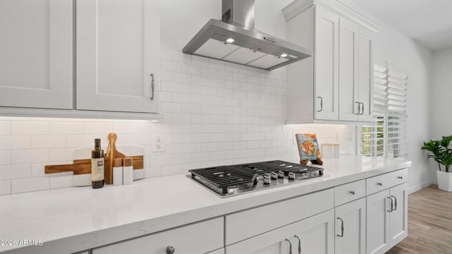 5636 E SAYAN Street, Mesa, AZ 85215