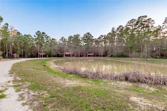 306 Sundog Road, Huntsville, TX 77340