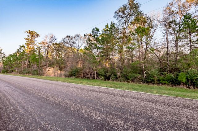306 Sundog Road, Huntsville, TX 77340