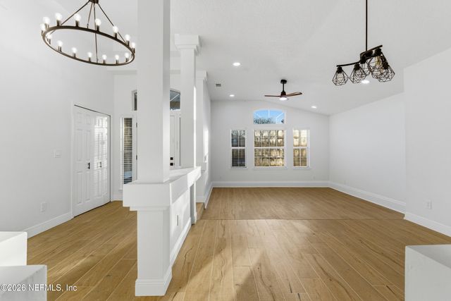 2303 LONGMONT Lane E, Jacksonville, FL 32246