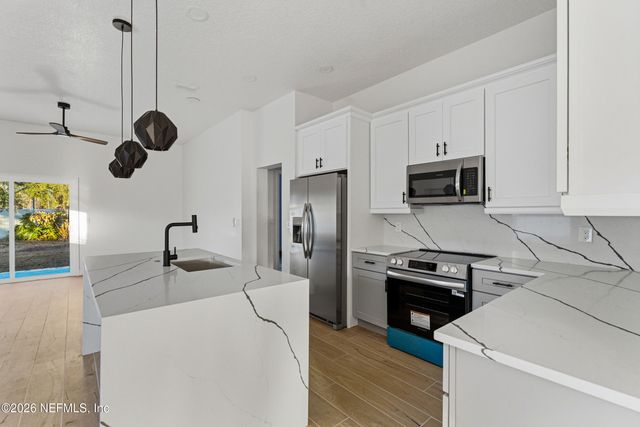 2303 LONGMONT Lane E, Jacksonville, FL 32246