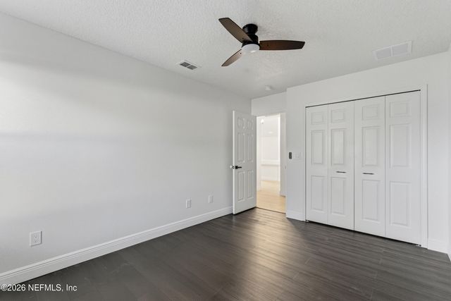 2303 LONGMONT Lane E, Jacksonville, FL 32246