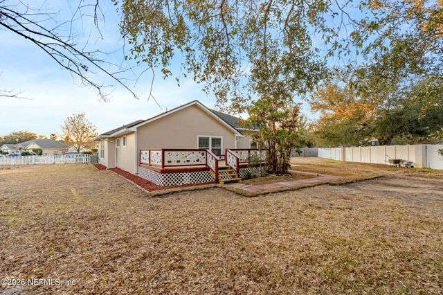 2303 LONGMONT Lane E, Jacksonville, FL 32246