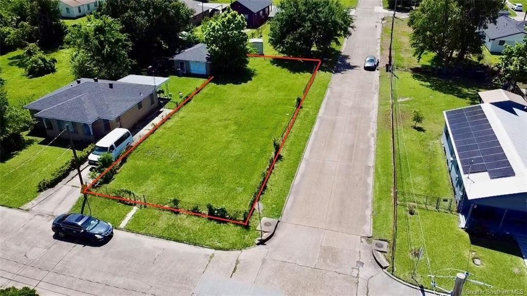 402 Magnolia Street, Lake Charles, LA 70601