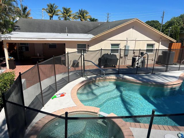 5603 Parker Avenue, West Palm Beach, FL 33405