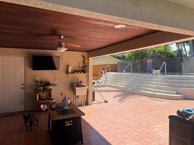 5603 Parker Avenue, West Palm Beach, FL 33405