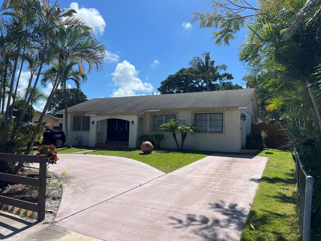 5603 Parker Avenue, West Palm Beach, FL 33405