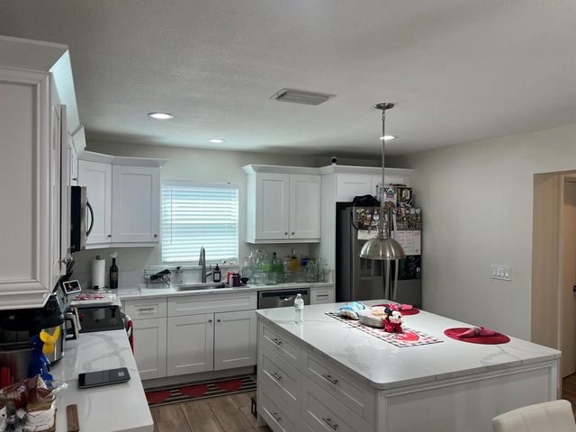 5603 Parker Avenue, West Palm Beach, FL 33405