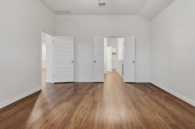 8001 Dampton LN, Austin, TX 78744