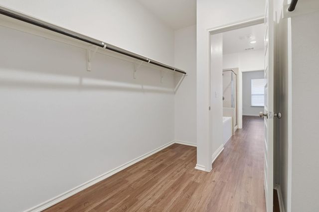 8001 Dampton LN, Austin, TX 78744