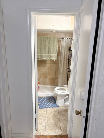 9034 Cardella Avenue, Dallas, TX 75217
